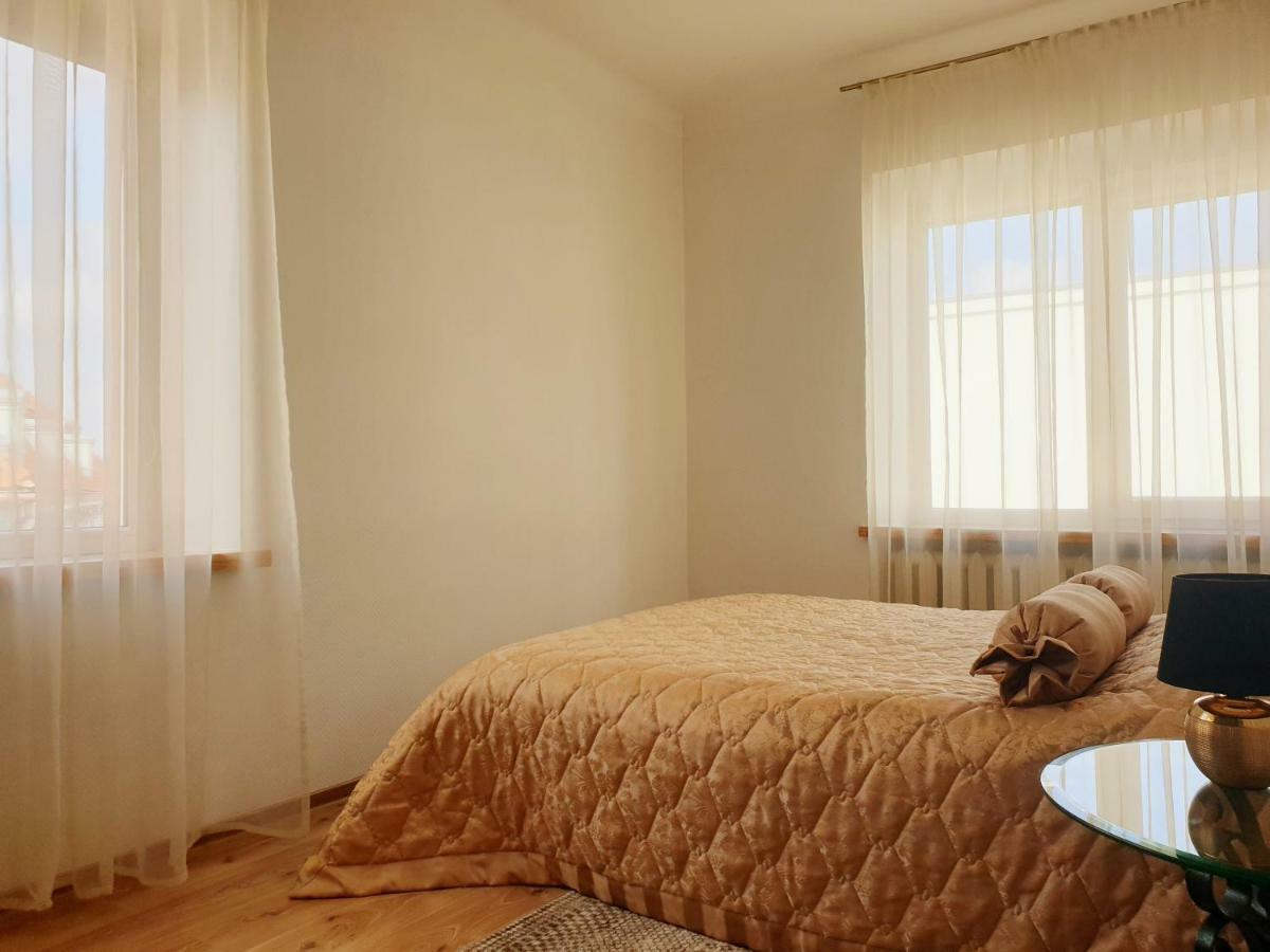 Cozy One Bedroom Apartment In Old Town فيلنيوس المظهر الخارجي الصورة